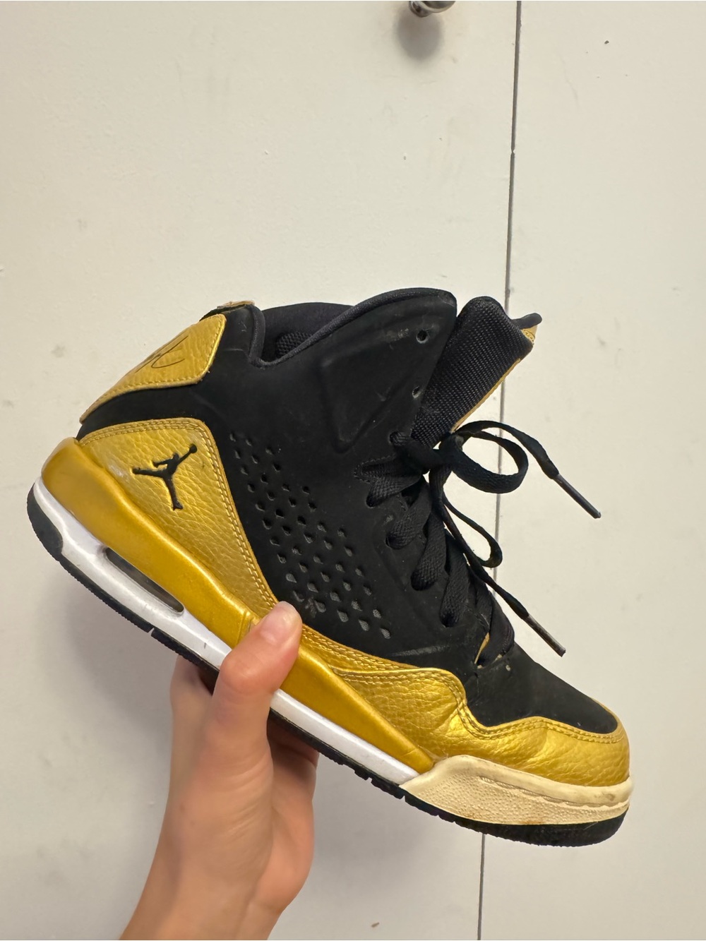 Nike Gold & Black Flight Jordan Sneakers